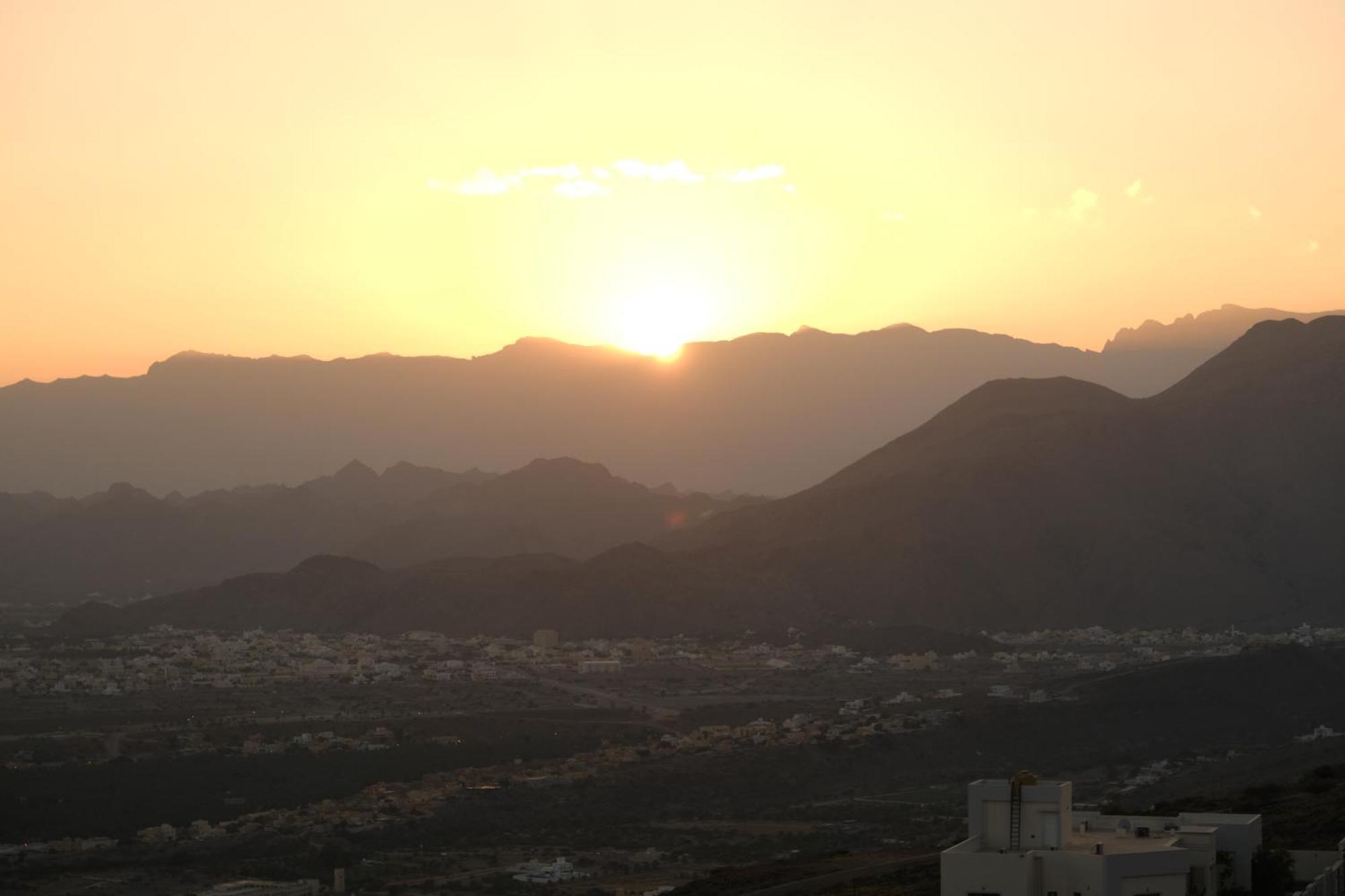 Sunset Sky Hotel Misfah Exterior photo